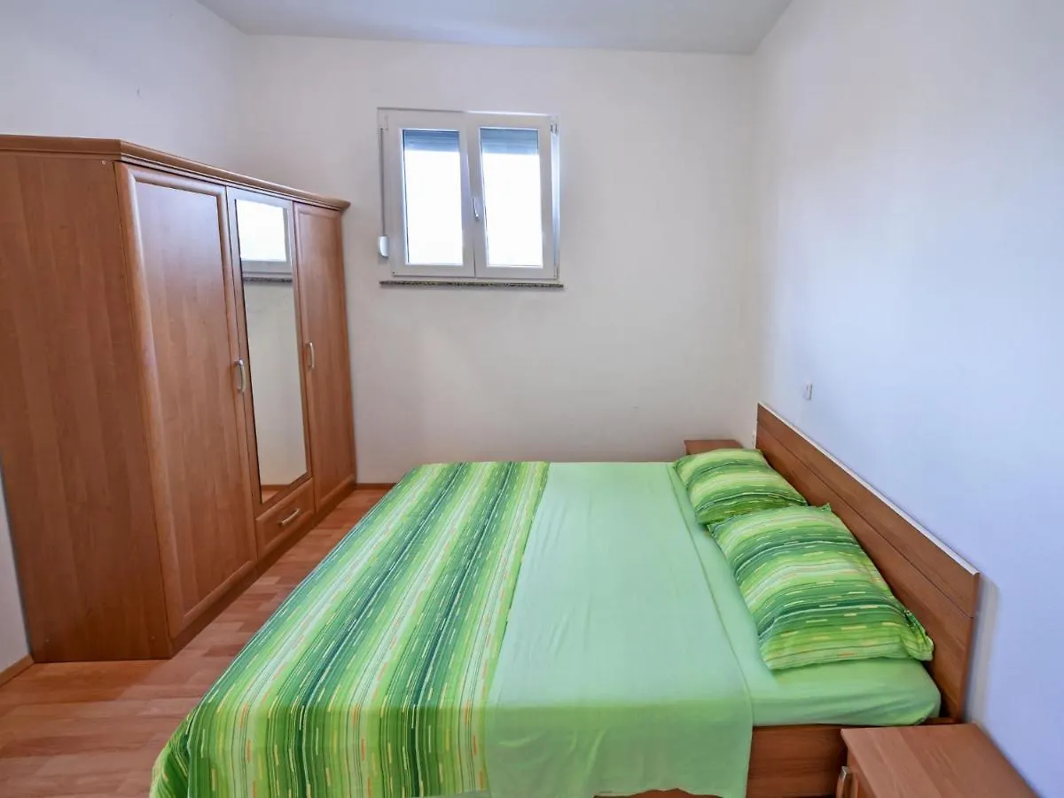Apartment Ivan-5 By Interhome Maslenica 0*,